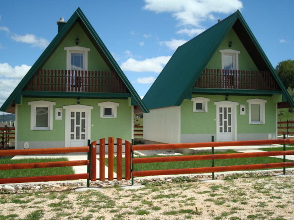 Rooms And Bungalows Sreten Zugic Žabljak Quarto foto